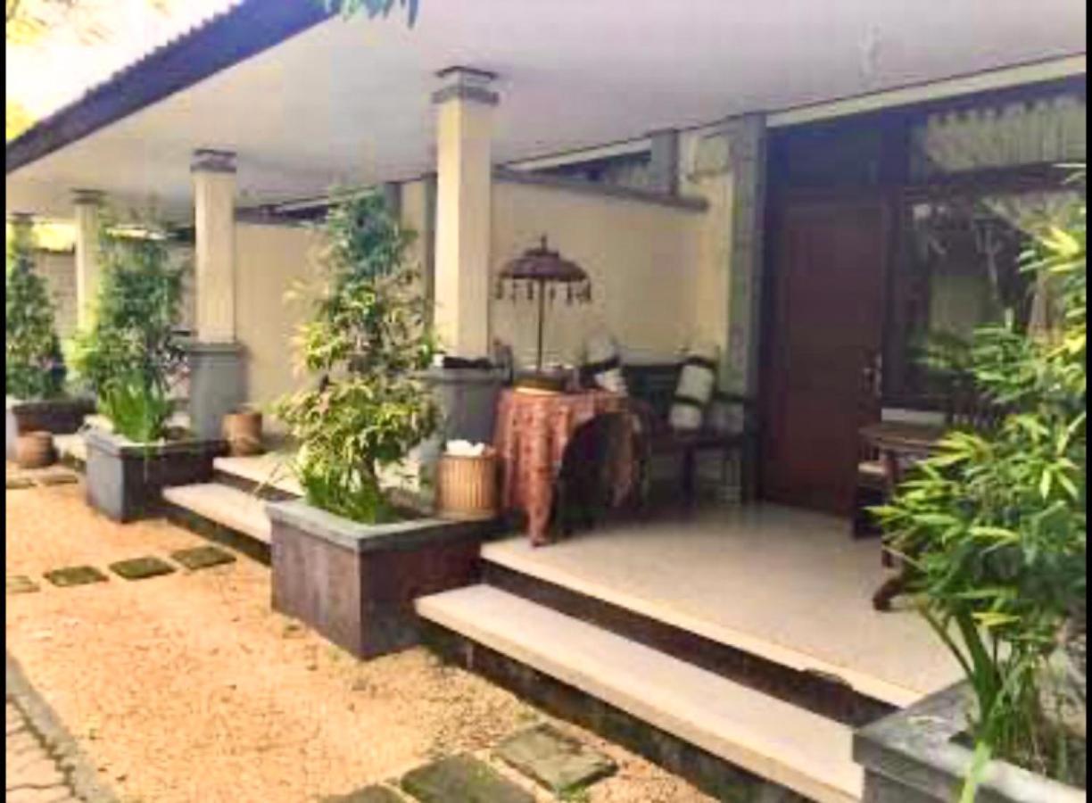 Gina'S Guest House Sanur Dış mekan fotoğraf