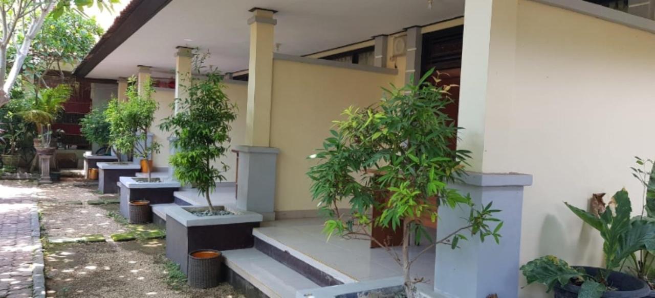 Gina'S Guest House Sanur Dış mekan fotoğraf