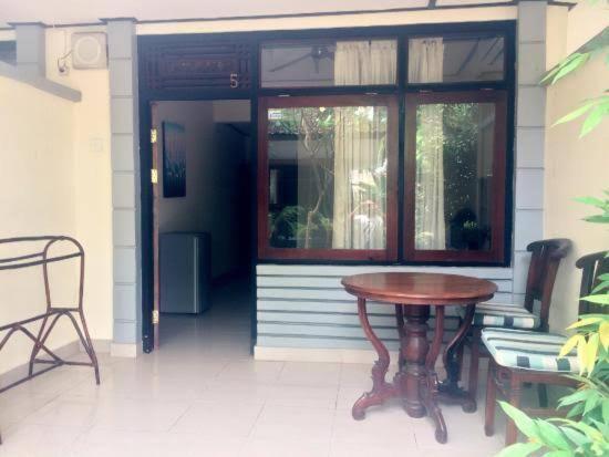Gina'S Guest House Sanur Dış mekan fotoğraf